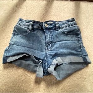 Pacsun shorts size 24